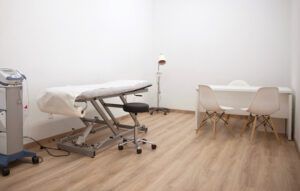 Consulta fisioterapia en clínica Laubidea